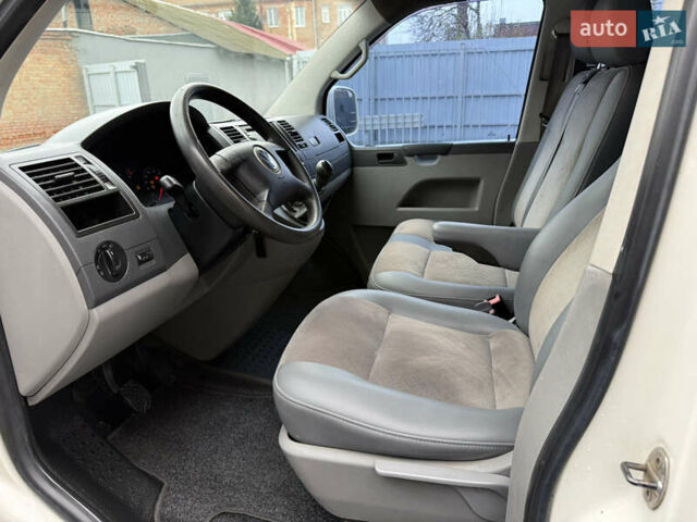 Белый Фольксваген Transporter, объемом двигателя 1.9 л и пробегом 300 тыс. км за 7700 $, фото 16 на Automoto.ua