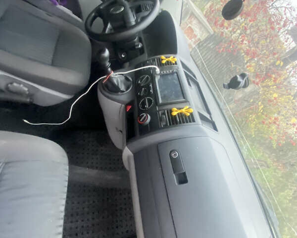 Белый Фольксваген Transporter, объемом двигателя 2.46 л и пробегом 325 тыс. км за 7300 $, фото 7 на Automoto.ua