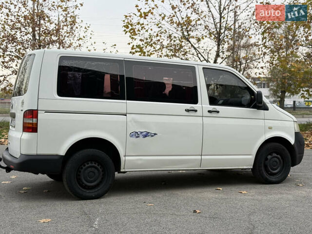 Белый Фольксваген Transporter, объемом двигателя 2.46 л и пробегом 330 тыс. км за 6500 $, фото 10 на Automoto.ua