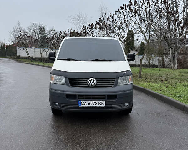 Белый Фольксваген Transporter, объемом двигателя 1.97 л и пробегом 470 тыс. км за 8000 $, фото 14 на Automoto.ua