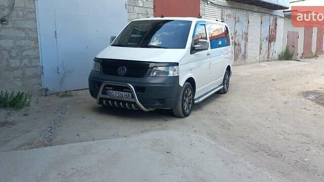 Белый Фольксваген Transporter, объемом двигателя 1.9 л и пробегом 342 тыс. км за 12000 $, фото 4 на Automoto.ua