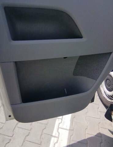 Белый Фольксваген Transporter, объемом двигателя 2.5 л и пробегом 400 тыс. км за 8700 $, фото 11 на Automoto.ua