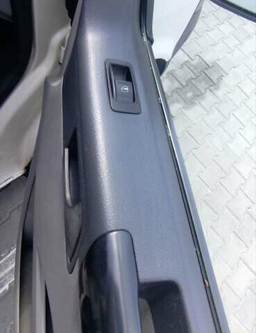 Белый Фольксваген Transporter, объемом двигателя 2.5 л и пробегом 400 тыс. км за 8700 $, фото 19 на Automoto.ua