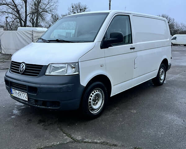 Білий Фольксваген Transporter, об'ємом двигуна 1.9 л та пробігом 350 тис. км за 3700 $, фото 1 на Automoto.ua