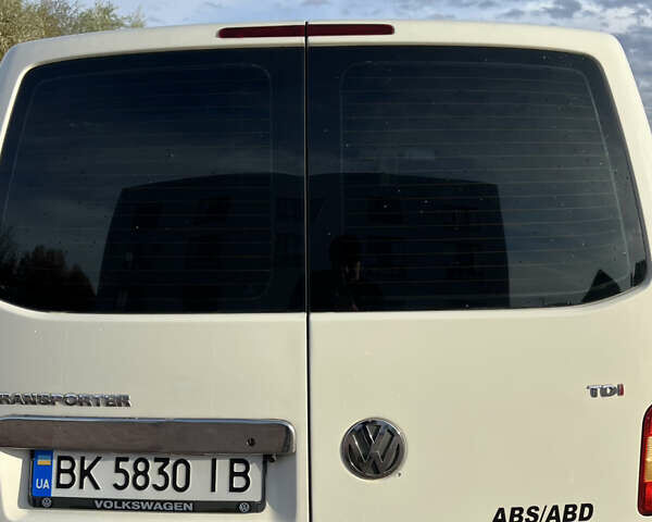 Белый Фольксваген Transporter, объемом двигателя 1.9 л и пробегом 392 тыс. км за 7799 $, фото 28 на Automoto.ua