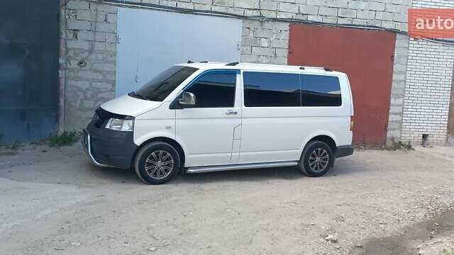 Белый Фольксваген Transporter, объемом двигателя 1.9 л и пробегом 342 тыс. км за 12000 $, фото 6 на Automoto.ua