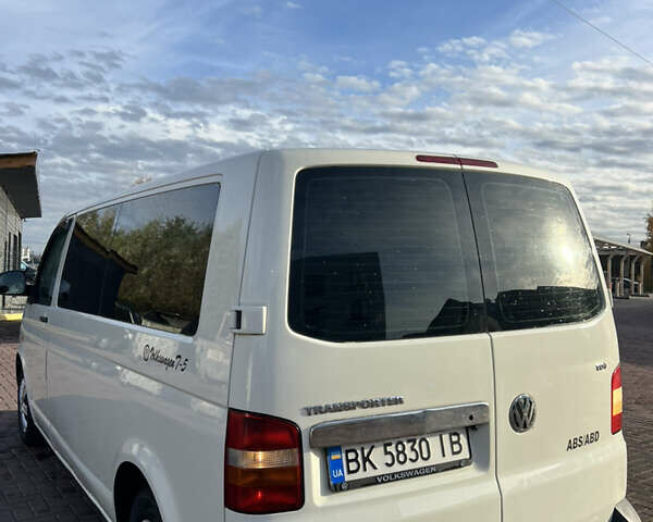 Белый Фольксваген Transporter, объемом двигателя 1.9 л и пробегом 392 тыс. км за 7799 $, фото 27 на Automoto.ua