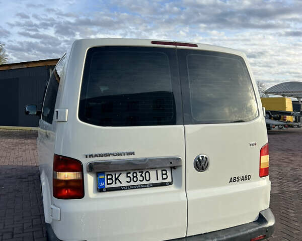 Белый Фольксваген Transporter, объемом двигателя 1.9 л и пробегом 392 тыс. км за 7799 $, фото 7 на Automoto.ua
