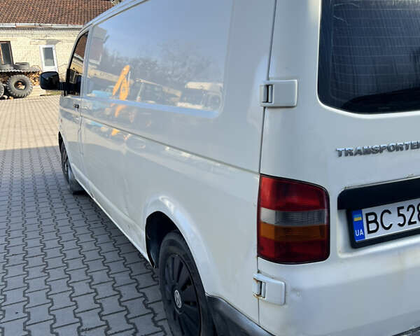 Белый Фольксваген Transporter, объемом двигателя 1.9 л и пробегом 355 тыс. км за 5500 $, фото 4 на Automoto.ua