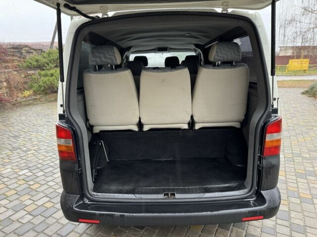 Белый Фольксваген Transporter, объемом двигателя 1.9 л и пробегом 300 тыс. км за 8000 $, фото 11 на Automoto.ua