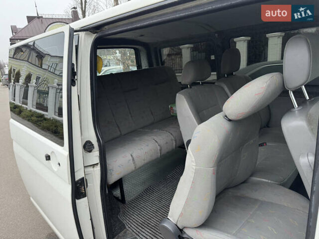 Білий Фольксваген Transporter, об'ємом двигуна 1.9 л та пробігом 287 тис. км за 5900 $, фото 10 на Automoto.ua