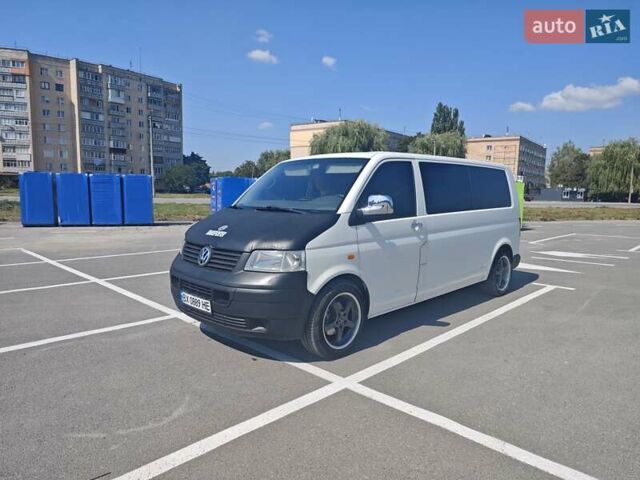 Белый Фольксваген Transporter, объемом двигателя 2.46 л и пробегом 337 тыс. км за 8500 $, фото 1 на Automoto.ua