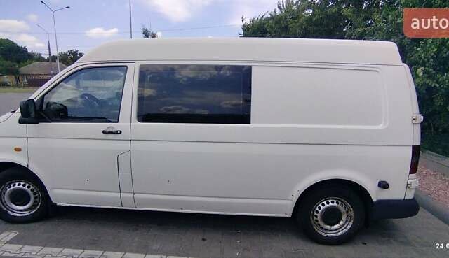 Белый Фольксваген Transporter, объемом двигателя 2.5 л и пробегом 400 тыс. км за 8700 $, фото 9 на Automoto.ua