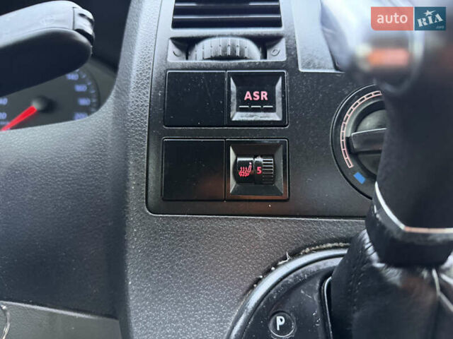 Белый Фольксваген Transporter, объемом двигателя 2.46 л и пробегом 350 тыс. км за 6400 $, фото 45 на Automoto.ua