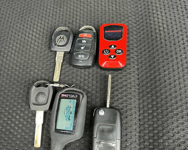 Белый Фольксваген Transporter, объемом двигателя 1.9 л и пробегом 392 тыс. км за 7799 $, фото 37 на Automoto.ua