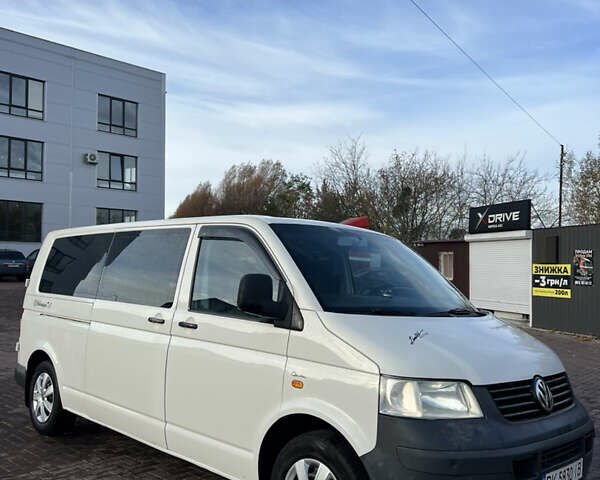 Белый Фольксваген Transporter, объемом двигателя 1.9 л и пробегом 392 тыс. км за 7799 $, фото 3 на Automoto.ua