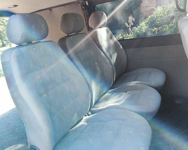 Белый Фольксваген Transporter, объемом двигателя 2.5 л и пробегом 335 тыс. км за 8500 $, фото 7 на Automoto.ua