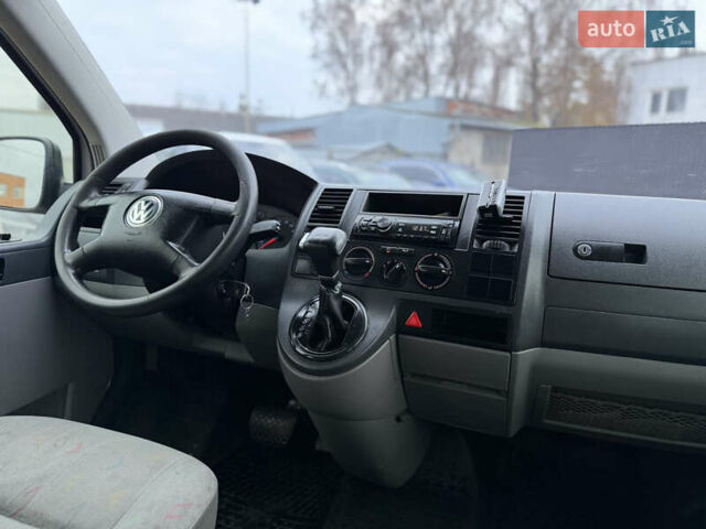 Белый Фольксваген Transporter, объемом двигателя 2.46 л и пробегом 250 тыс. км за 5999 $, фото 41 на Automoto.ua