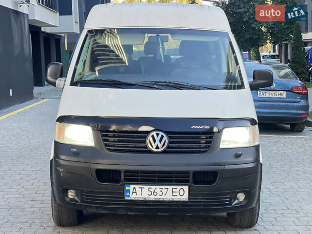 Белый Фольксваген Transporter, объемом двигателя 2.46 л и пробегом 255 тыс. км за 5999 $, фото 10 на Automoto.ua