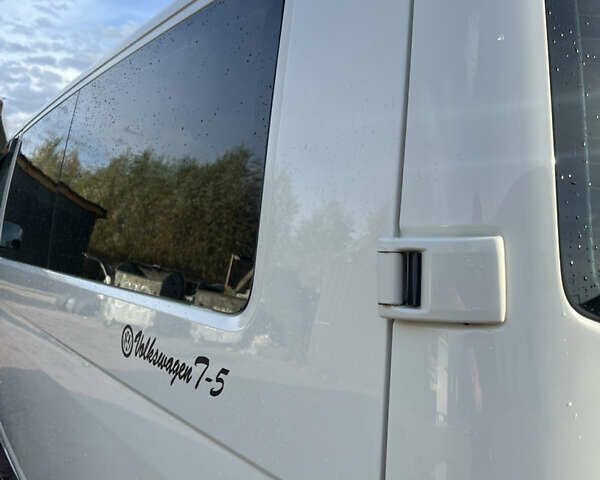 Белый Фольксваген Transporter, объемом двигателя 1.9 л и пробегом 392 тыс. км за 7799 $, фото 17 на Automoto.ua