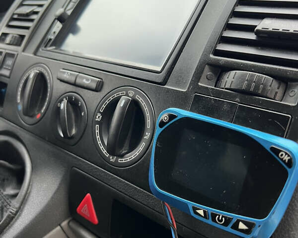 Белый Фольксваген Transporter, объемом двигателя 1.9 л и пробегом 392 тыс. км за 7799 $, фото 39 на Automoto.ua