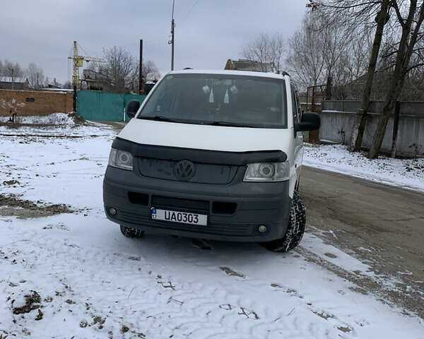 Белый Фольксваген Transporter, объемом двигателя 1.9 л и пробегом 569 тыс. км за 8700 $, фото 3 на Automoto.ua