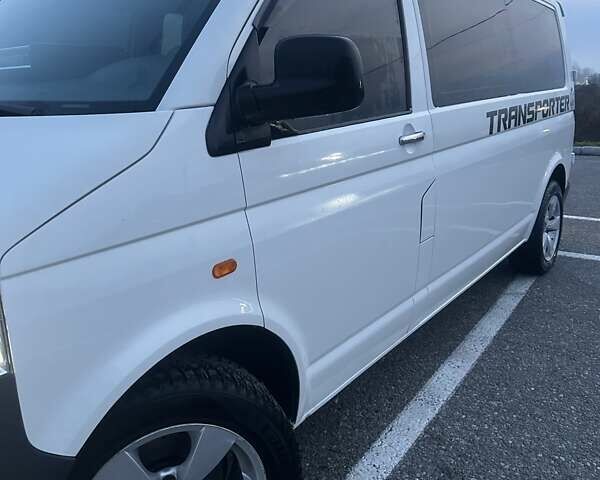 Белый Фольксваген Transporter, объемом двигателя 2.46 л и пробегом 530 тыс. км за 6850 $, фото 2 на Automoto.ua