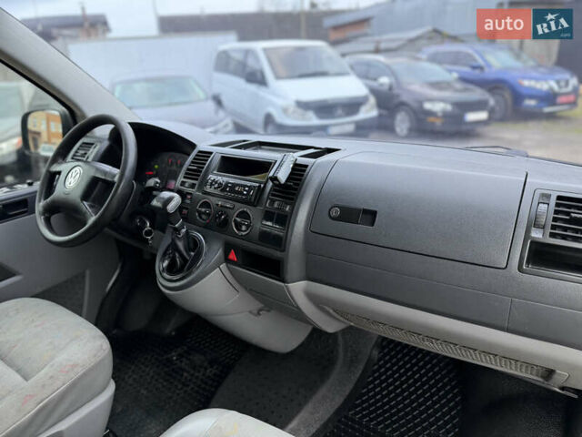 Белый Фольксваген Transporter, объемом двигателя 2.46 л и пробегом 350 тыс. км за 6400 $, фото 53 на Automoto.ua