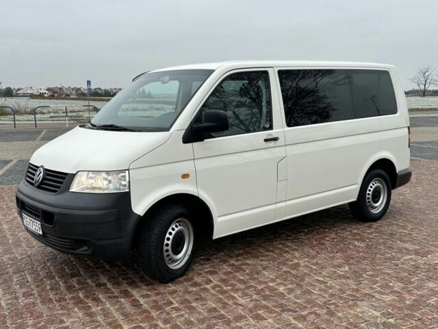 Белый Фольксваген Transporter, объемом двигателя 2.5 л и пробегом 230 тыс. км за 3482 $, фото 4 на Automoto.ua