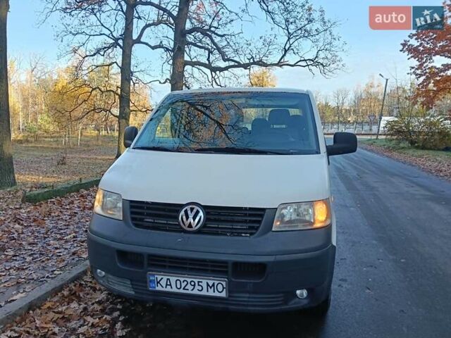 Белый Фольксваген Transporter, объемом двигателя 1.9 л и пробегом 377 тыс. км за 6400 $, фото 4 на Automoto.ua