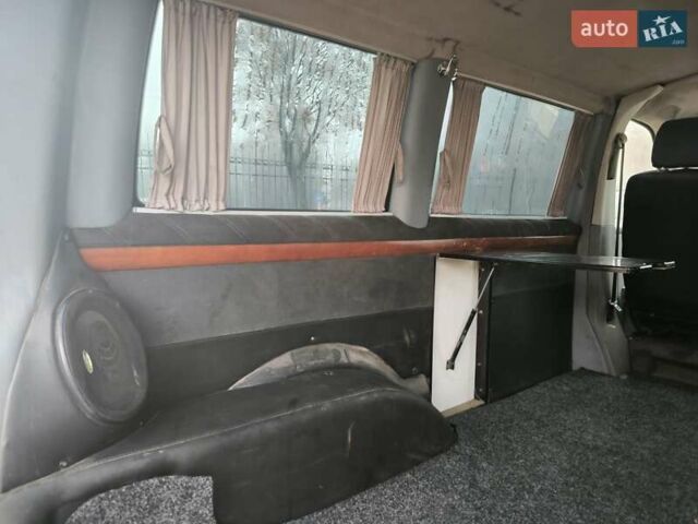 Белый Фольксваген Transporter, объемом двигателя 1.9 л и пробегом 360 тыс. км за 6800 $, фото 11 на Automoto.ua