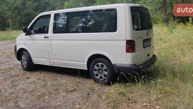 Белый Фольксваген Transporter, объемом двигателя 2.5 л и пробегом 409 тыс. км за 7500 $, фото 9 на Automoto.ua