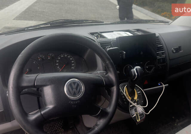 Білий Фольксваген Transporter, об'ємом двигуна 2.5 л та пробігом 297 тис. км за 10700 $, фото 7 на Automoto.ua