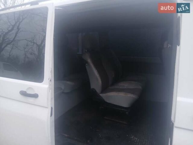 Белый Фольксваген Transporter, объемом двигателя 1.9 л и пробегом 200 тыс. км за 7200 $, фото 2 на Automoto.ua