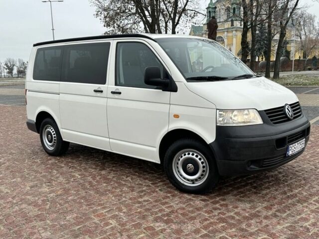 Белый Фольксваген Transporter, объемом двигателя 2.5 л и пробегом 230 тыс. км за 3482 $, фото 1 на Automoto.ua