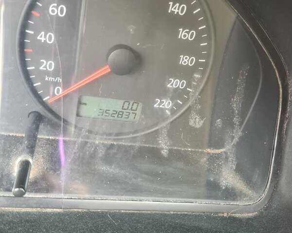 Белый Фольксваген Transporter, объемом двигателя 1.9 л и пробегом 350 тыс. км за 7000 $, фото 11 на Automoto.ua