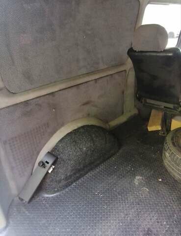 Белый Фольксваген Transporter, объемом двигателя 2.5 л и пробегом 400 тыс. км за 8700 $, фото 27 на Automoto.ua