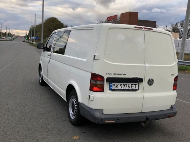 Белый Фольксваген Transporter, объемом двигателя 2.5 л и пробегом 505 тыс. км за 6500 $, фото 4 на Automoto.ua
