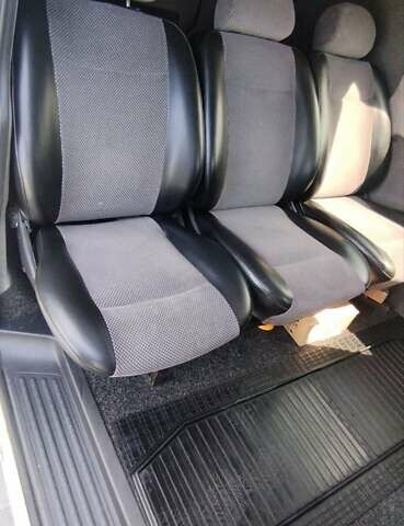 Белый Фольксваген Transporter, объемом двигателя 2.5 л и пробегом 400 тыс. км за 8700 $, фото 22 на Automoto.ua