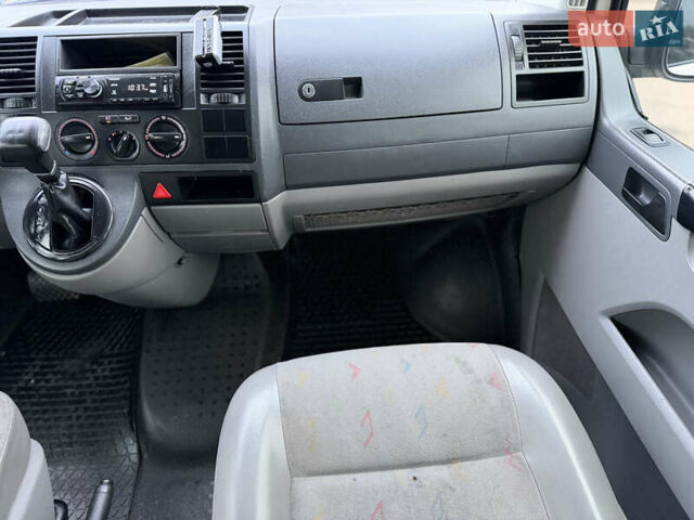 Белый Фольксваген Transporter, объемом двигателя 2.46 л и пробегом 350 тыс. км за 6400 $, фото 47 на Automoto.ua