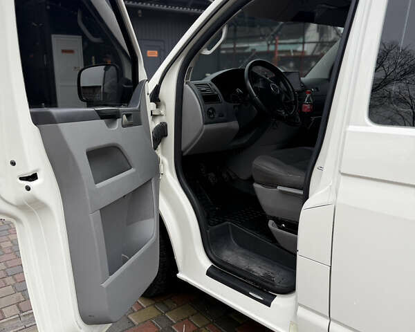 Білий Фольксваген Transporter, об'ємом двигуна 1.97 л та пробігом 470 тис. км за 8000 $, фото 20 на Automoto.ua