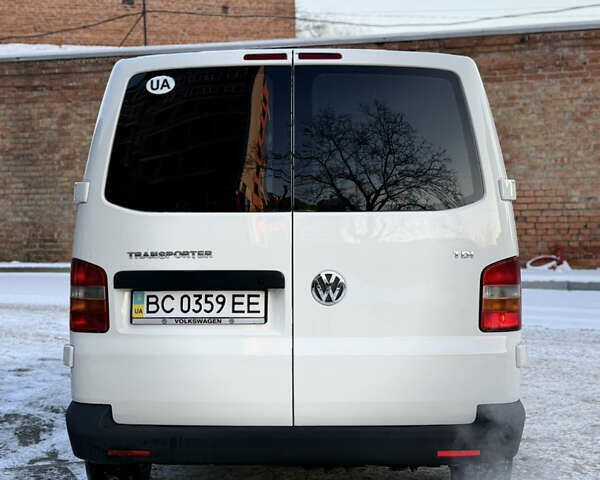Белый Фольксваген Transporter, объемом двигателя 1.9 л и пробегом 280 тыс. км за 8600 $, фото 6 на Automoto.ua