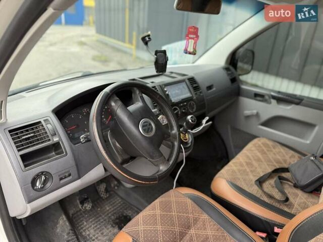 Білий Фольксваген Transporter, об'ємом двигуна 1.9 л та пробігом 509 тис. км за 5800 $, фото 7 на Automoto.ua