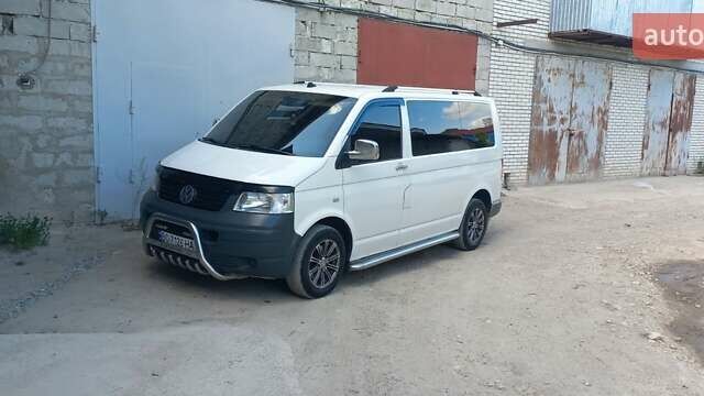 Белый Фольксваген Transporter, объемом двигателя 1.9 л и пробегом 342 тыс. км за 12000 $, фото 7 на Automoto.ua