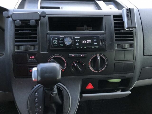 Белый Фольксваген Transporter, объемом двигателя 2.5 л и пробегом 505 тыс. км за 6500 $, фото 6 на Automoto.ua