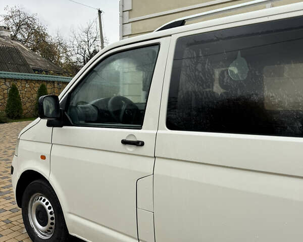 Белый Фольксваген Transporter, объемом двигателя 1.9 л и пробегом 330 тыс. км за 5600 $, фото 6 на Automoto.ua