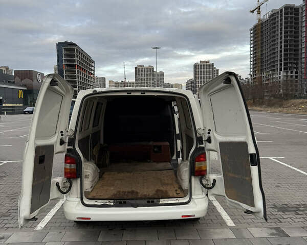 Белый Фольксваген Transporter, объемом двигателя 1.98 л и пробегом 350 тыс. км за 6500 $, фото 10 на Automoto.ua