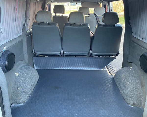 Білий Фольксваген Transporter, об'ємом двигуна 2.46 л та пробігом 340 тис. км за 7999 $, фото 15 на Automoto.ua