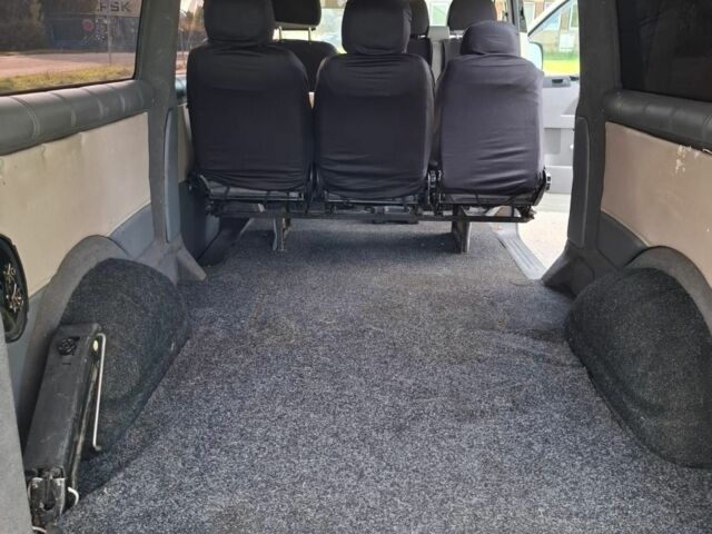 Белый Фольксваген Transporter, объемом двигателя 1.9 л и пробегом 453 тыс. км за 5900 $, фото 4 на Automoto.ua
