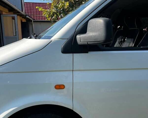 Білий Фольксваген Transporter, об'ємом двигуна 1.9 л та пробігом 435 тис. км за 7200 $, фото 6 на Automoto.ua